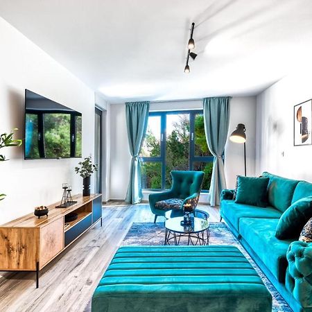 Chic Apartments Дубровник Екстериор снимка