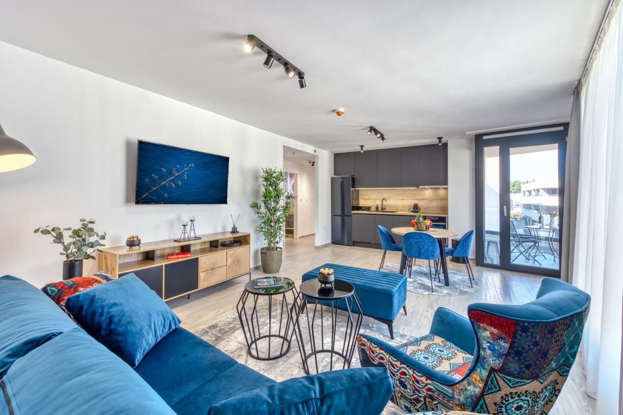 Chic Apartments Дубровник Екстериор снимка