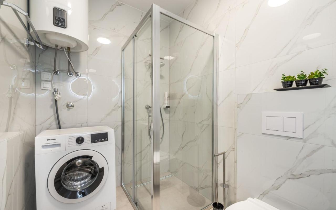 Chic Apartments Дубровник Екстериор снимка