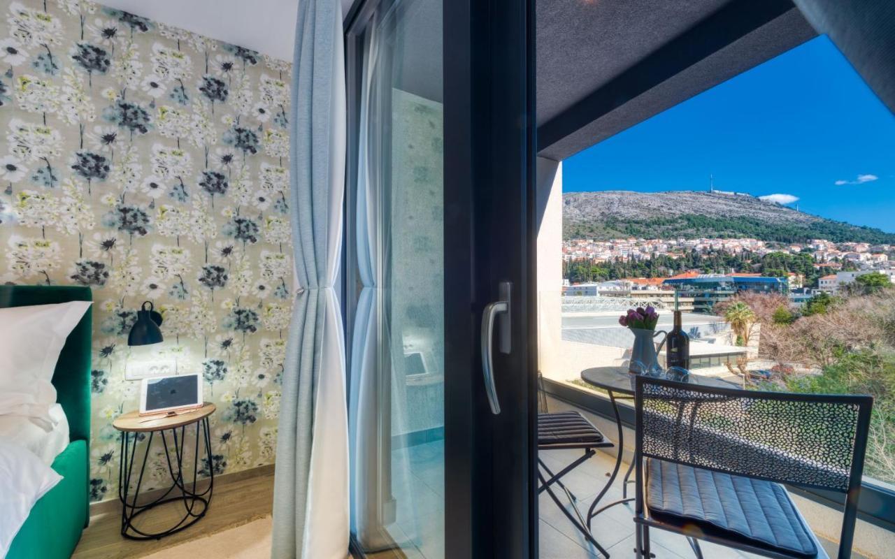 Chic Apartments Дубровник Екстериор снимка