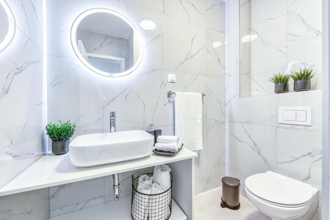 Chic Apartments Дубровник Екстериор снимка